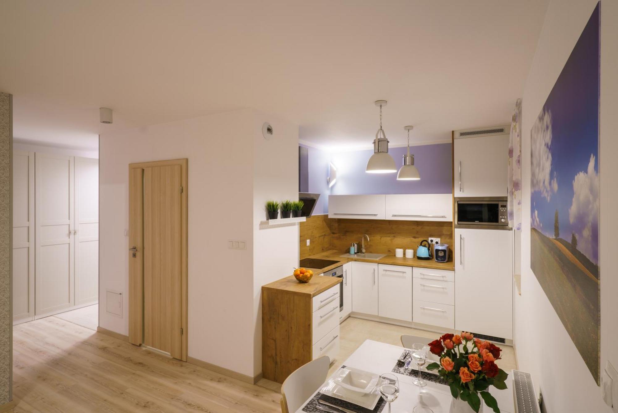 Apartament Z Tarasem Келце Екстериор снимка