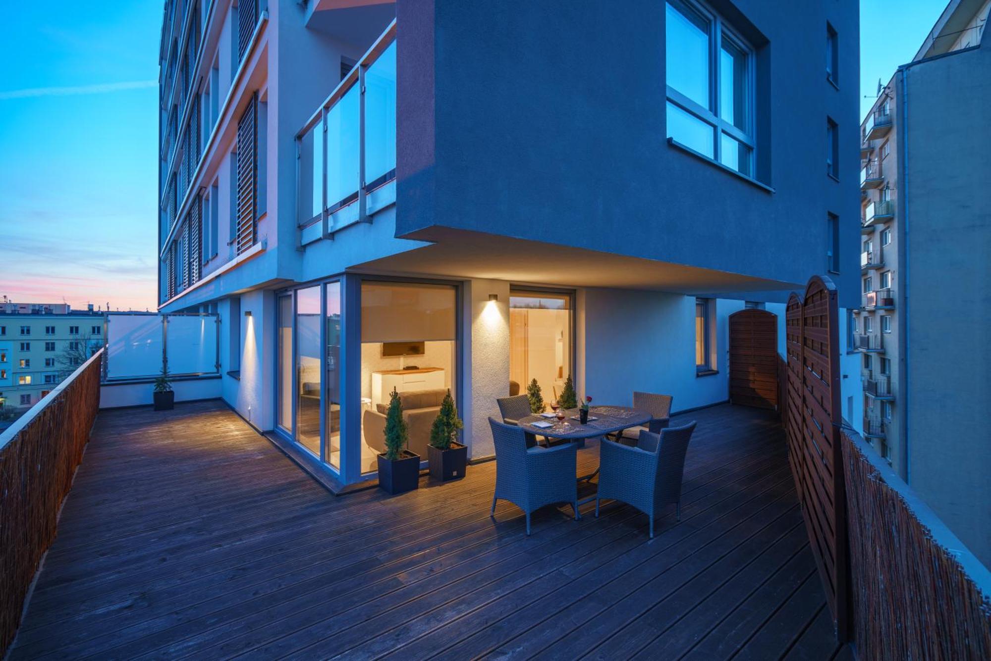 Apartament Z Tarasem Келце Екстериор снимка