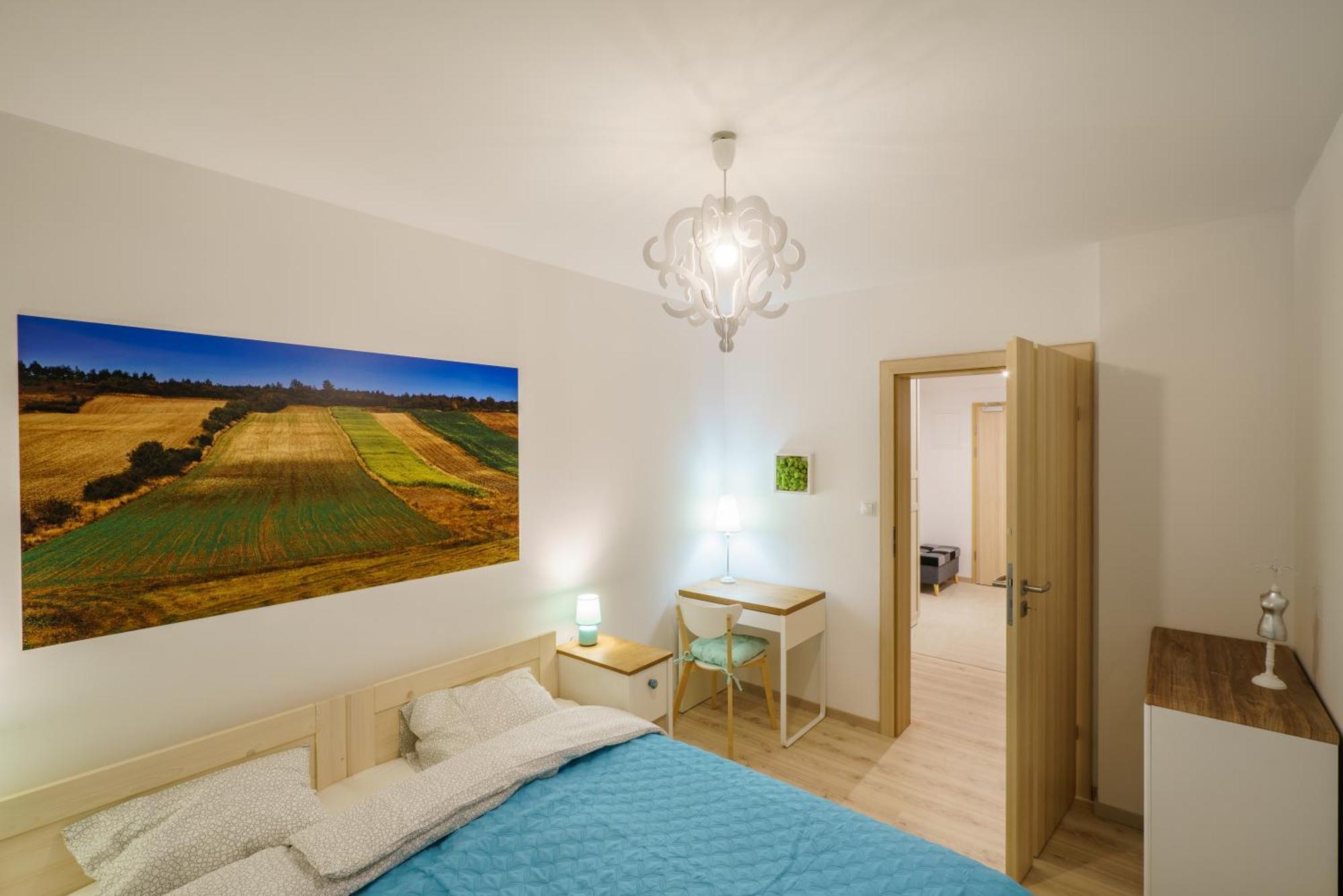 Apartament Z Tarasem Келце Екстериор снимка