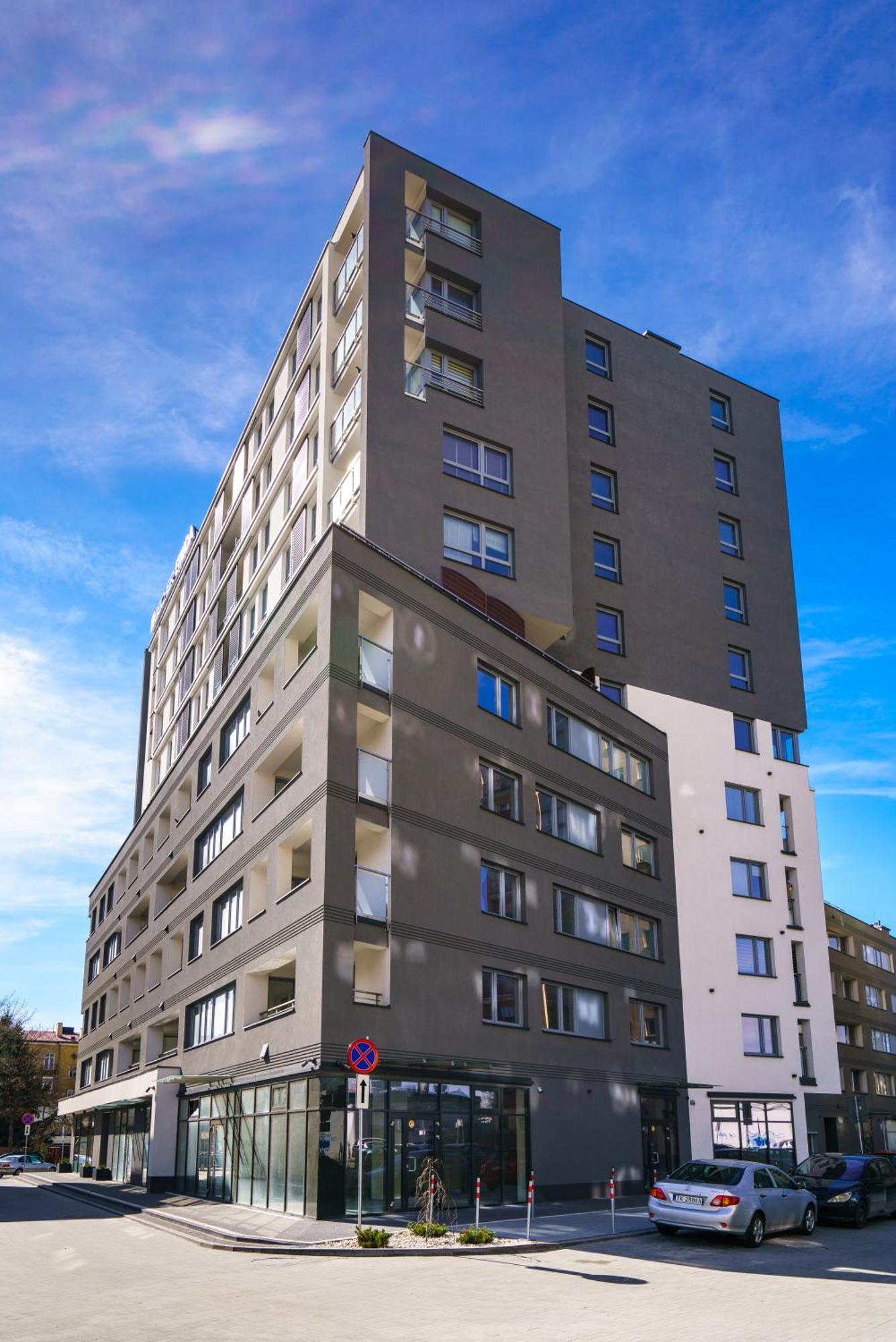 Apartament Z Tarasem Келце Екстериор снимка